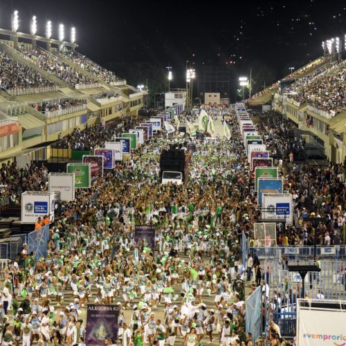Novo pacto transforma Carnaval carioca e estabelece 15 escolas até 2030