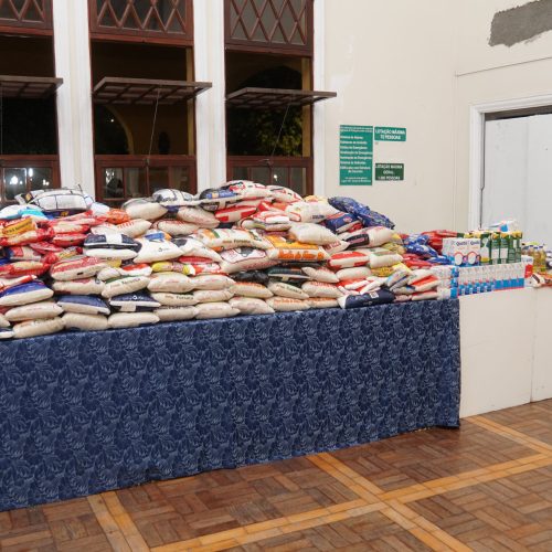 Pedro Marinho Neto destaca arrecadação de alimentos recorde no Melhor Poços