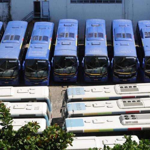 Rodoviários do Rio mantêm greve após audiência infrutífera; nova rodada de negociações agendada