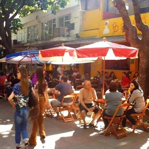 Aumento no valor da cerveja em bares de Belo Horizonte ultrapassa a inflação, chegando a 13,7%